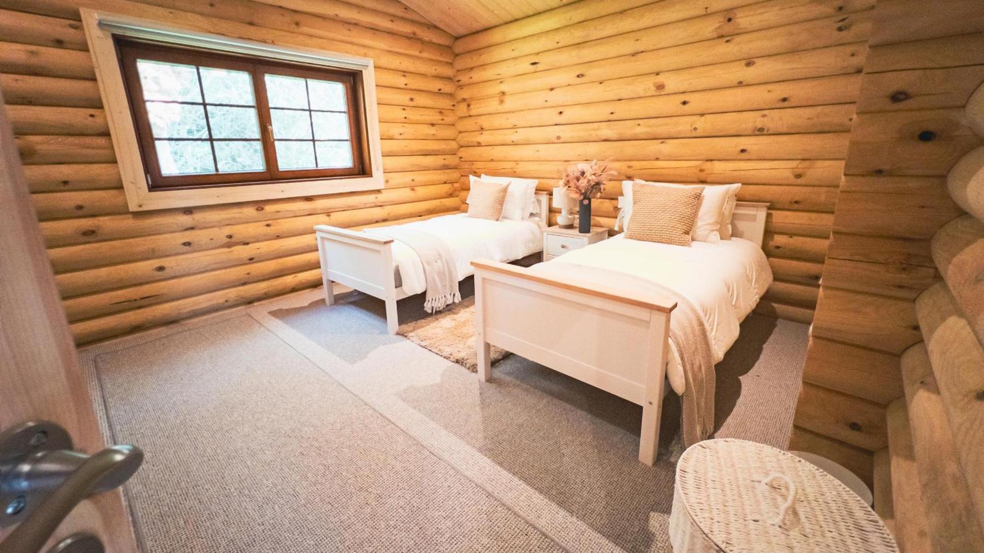 Aspen Lodge, Amazing New Log Cabin With Hot Tub - Sleeps 6 - Felmoor Park Morpeth Habitación foto